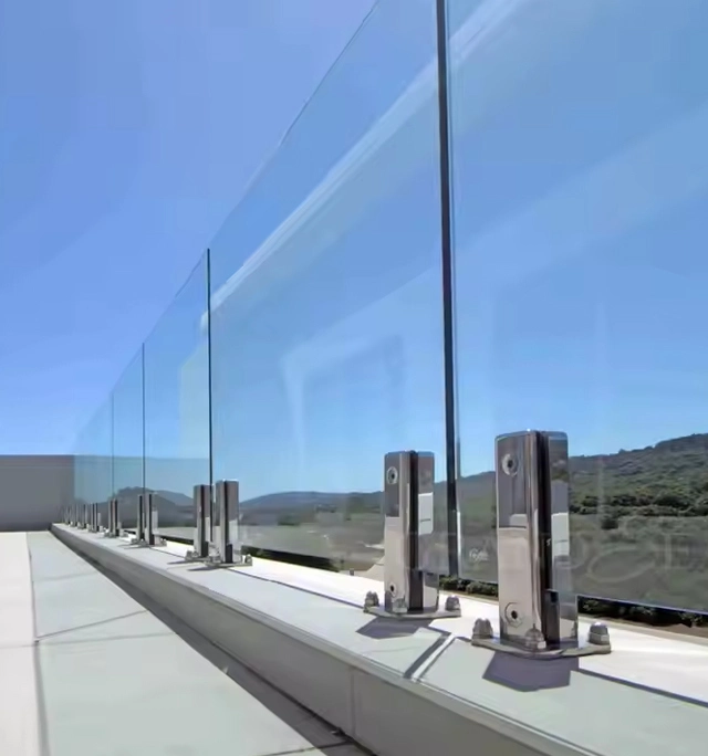 강화 유리 블로그 및 다운로드