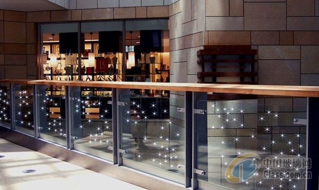  적층 유리 생산 기술 